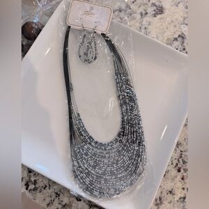 Fashion Jewelry Elegant Black And Silver Beaded Necklace and Earring Set